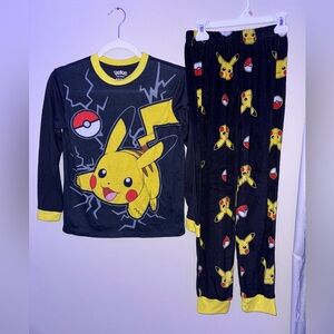 Like new, pokemon boys pajama matching set, size 10/12 large
